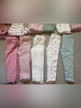 Lot of Girls Organic Little Planet Leggings and Tops 4T